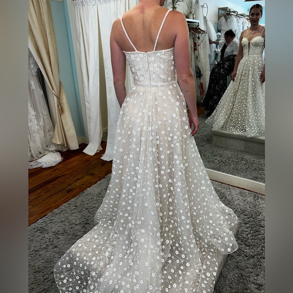 Hopkins by Pronovias - Picture 2 of 6